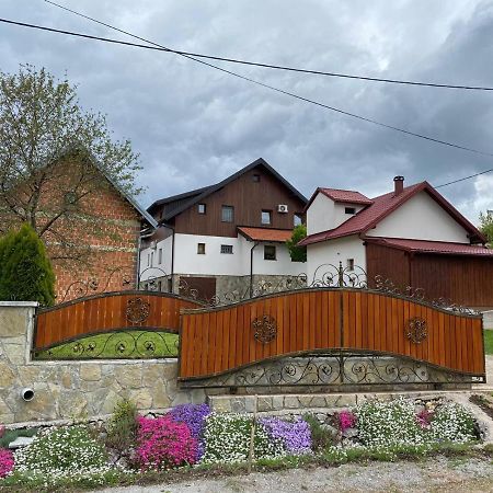 Hotel Ethno House Izvor Vrelo Koreničko Zewnętrze zdjęcie